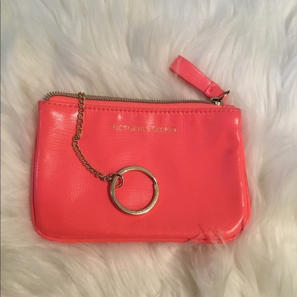Victoria’s Secret coral 6x4 clutch with key chain - Picture 1 of 6